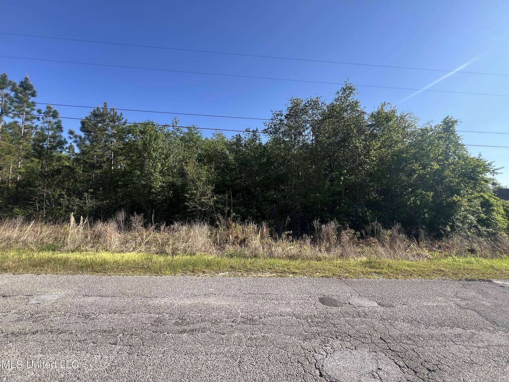 0.47 Acres of Residential Land for Sale in Saucier, Mississippi