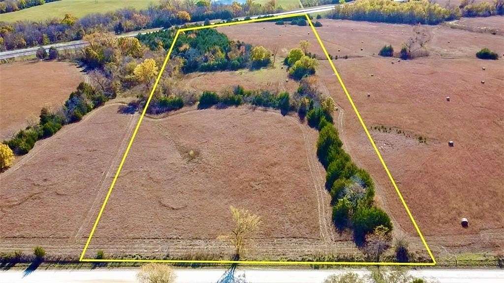11.6 Acres of Land for Sale in Tonganoxie, Kansas