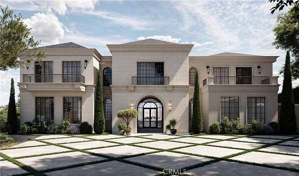 2.24 Acres of Land with Home for Sale in Glendale, California