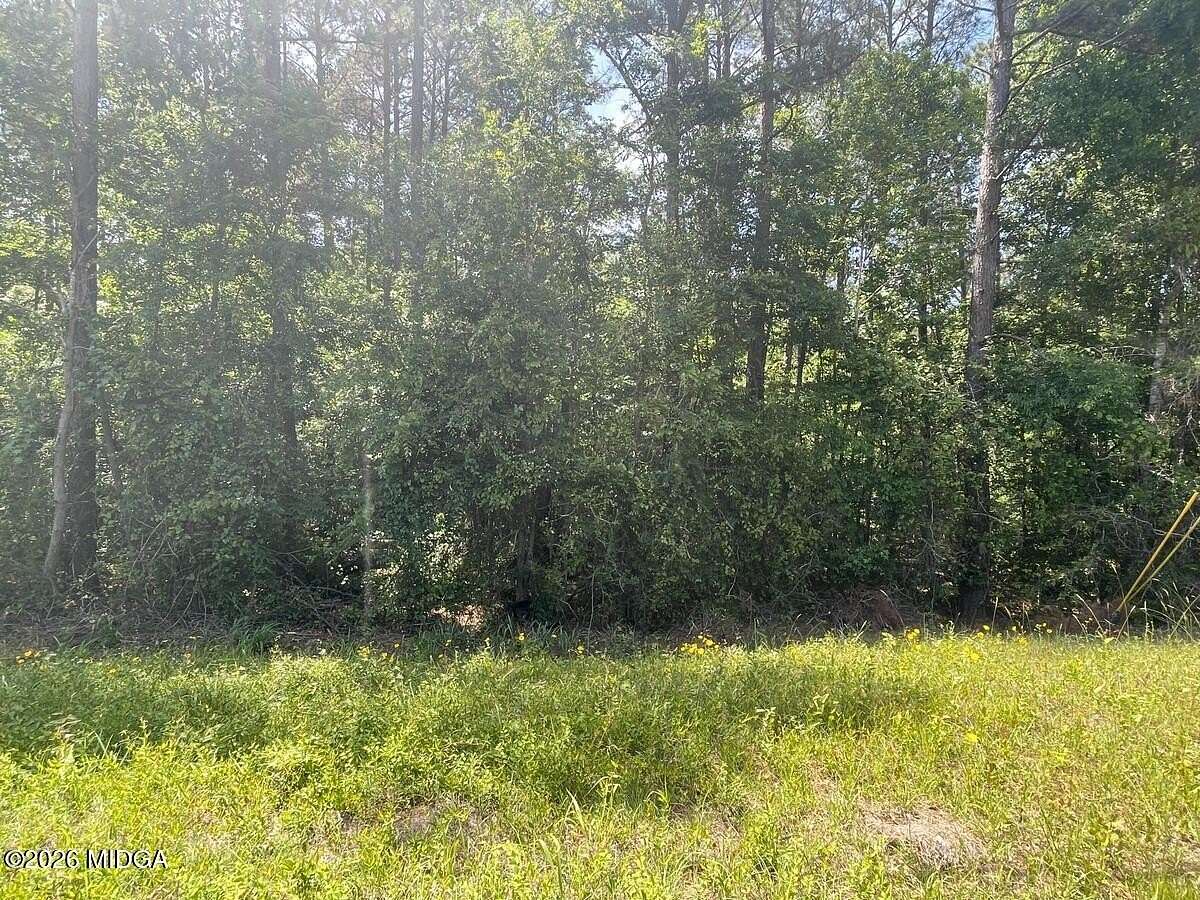 2.63 Acres of Residential Land for Sale in Eatonton, Georgia