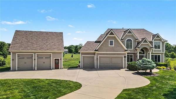 2.6 Acres of Land with Home for Sale in Leavenworth, Kansas