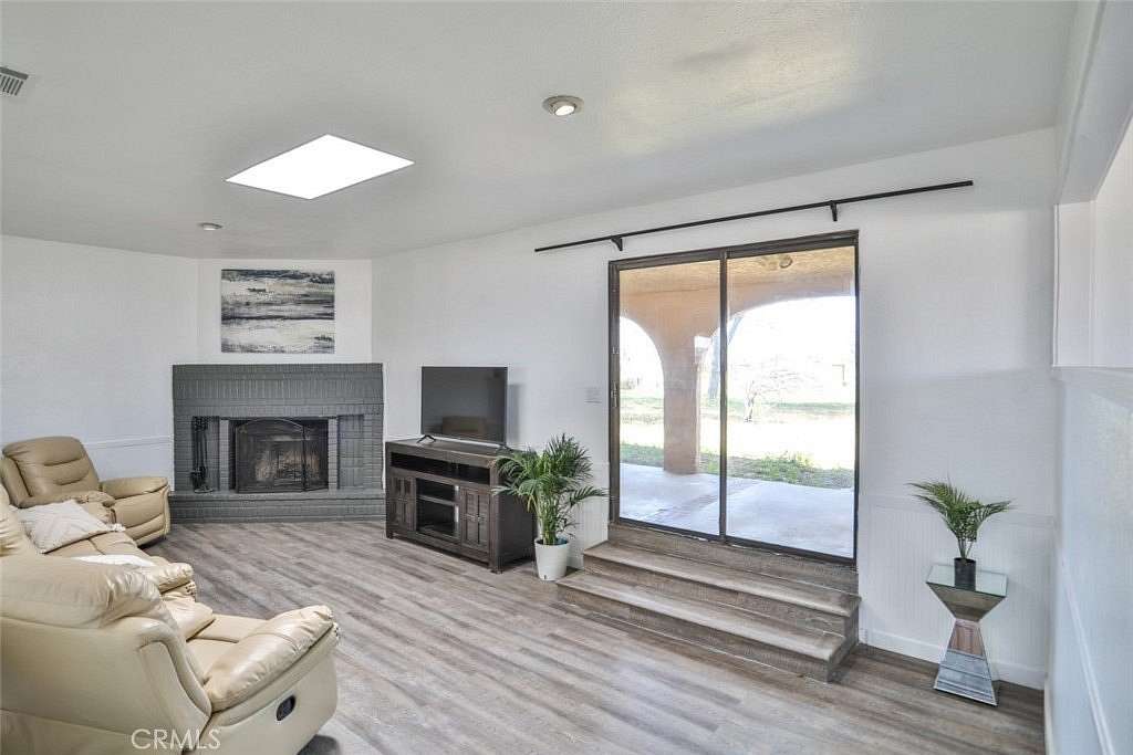2.5 Acres of Land with Home for Sale in Lancaster, California