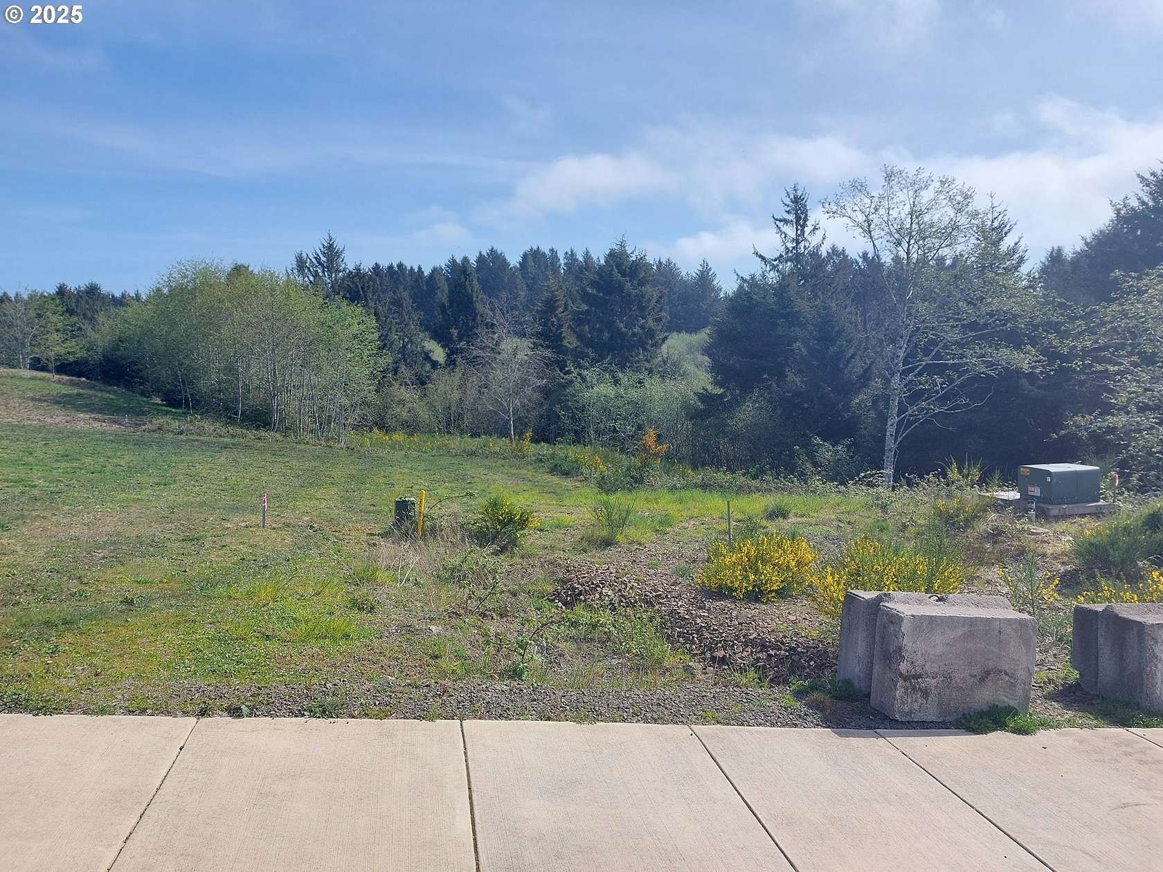1.28 Acres of Residential Land for Sale in Lincoln City, Oregon