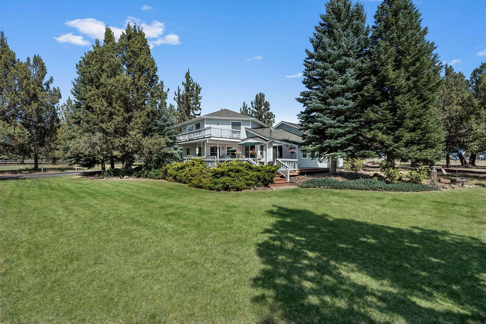 4.52 Acres of Land with Home for Sale in Bend, Oregon