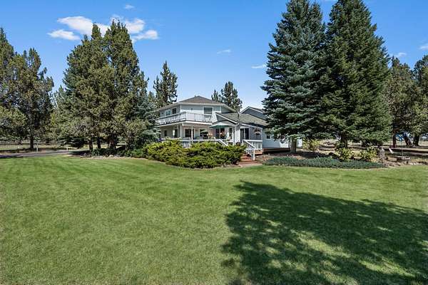 4.52 Acres of Land with Home for Sale in Bend, Oregon