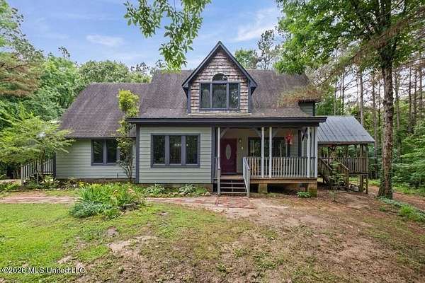 10 Acres of Recreational Land with Home for Sale in Holly Springs, Mississippi