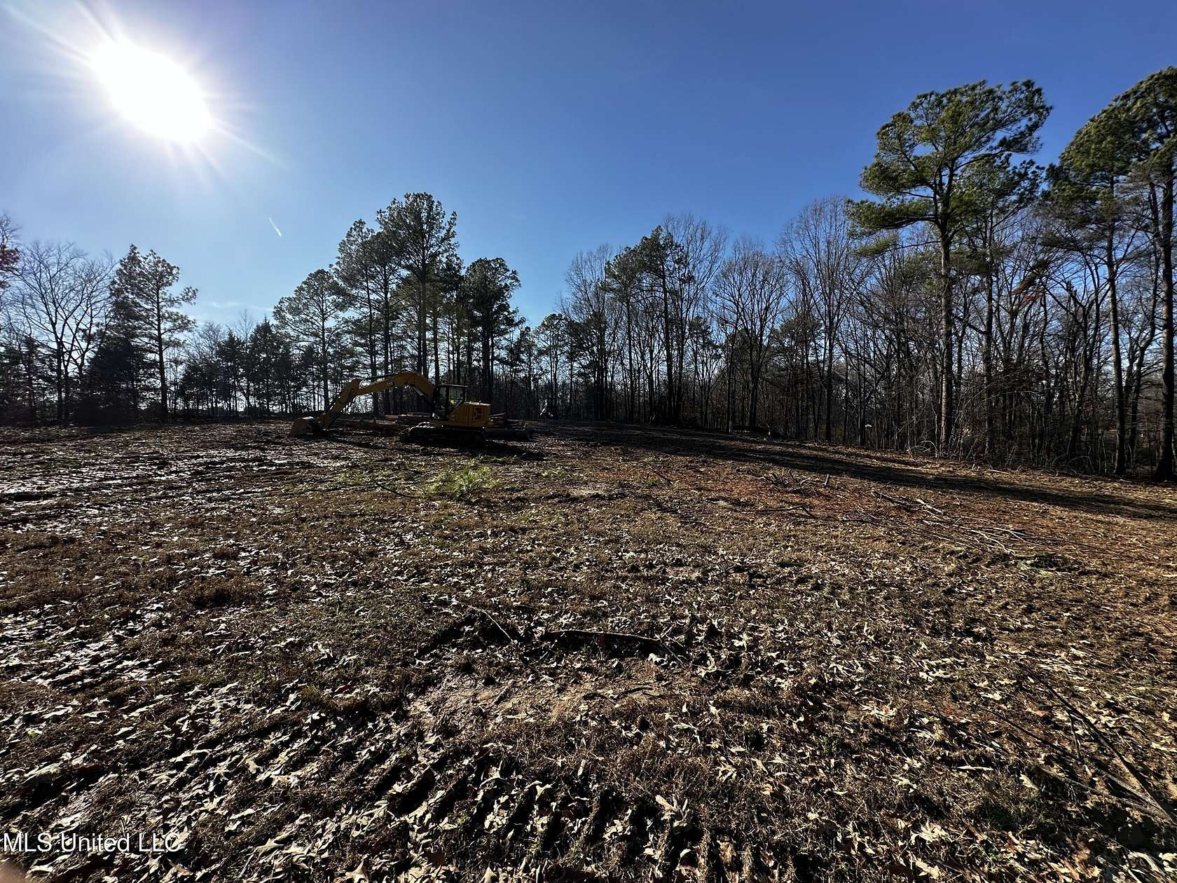 1.84 Acres of Residential Land for Sale in Olive Branch, Mississippi