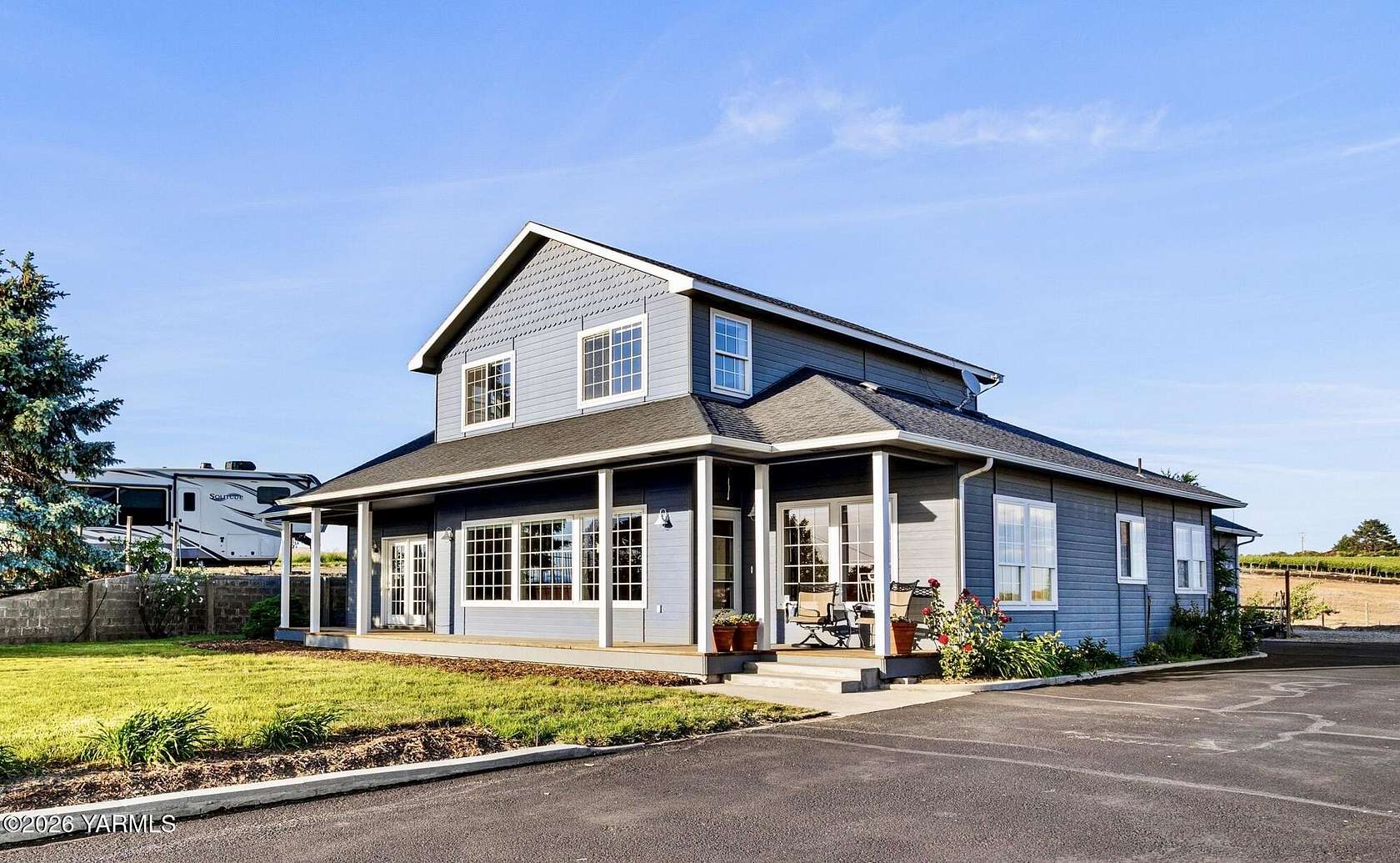 3 Acres of Land with Home for Sale in Zillah, Washington
