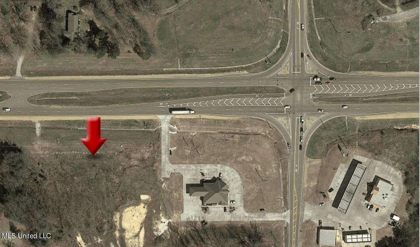 6.7 Acres of Commercial Land for Sale in Byhalia, Mississippi