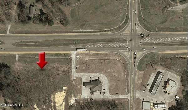 6.7 Acres of Commercial Land for Sale in Byhalia, Mississippi