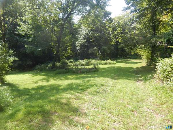 14.8 Acres of Land with Home for Sale in Newtown, Connecticut