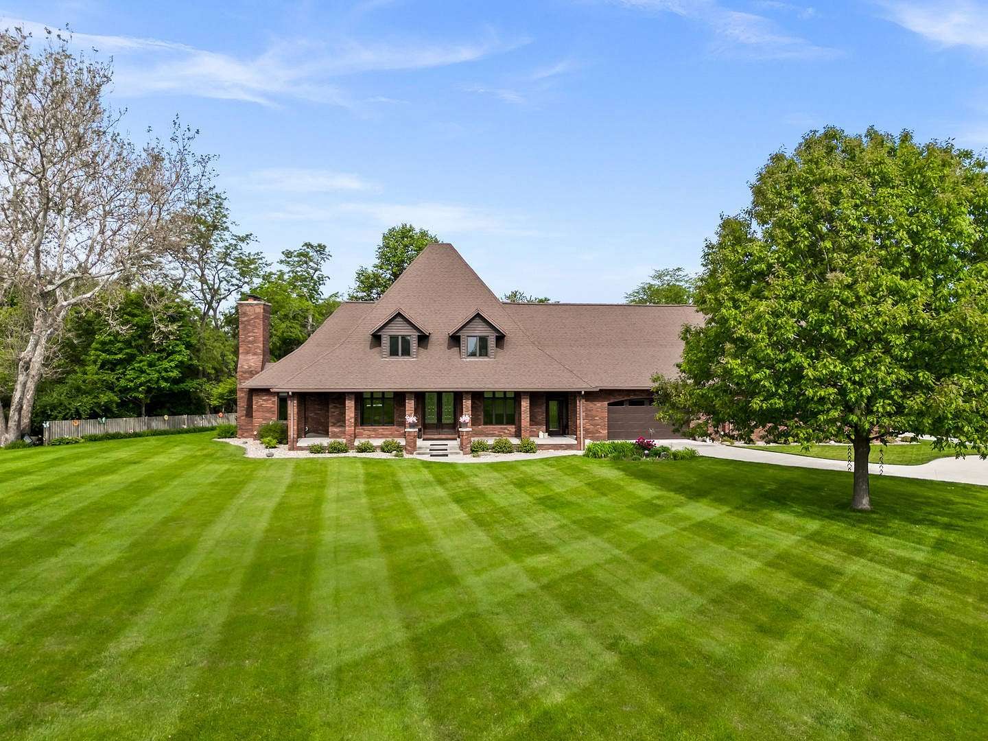 3.4 Acres of Land with Home for Sale in Downs, Illinois