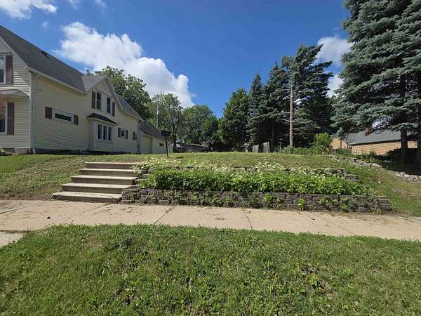 0.15 Acres of Residential Land for Sale in Kaukauna, Wisconsin