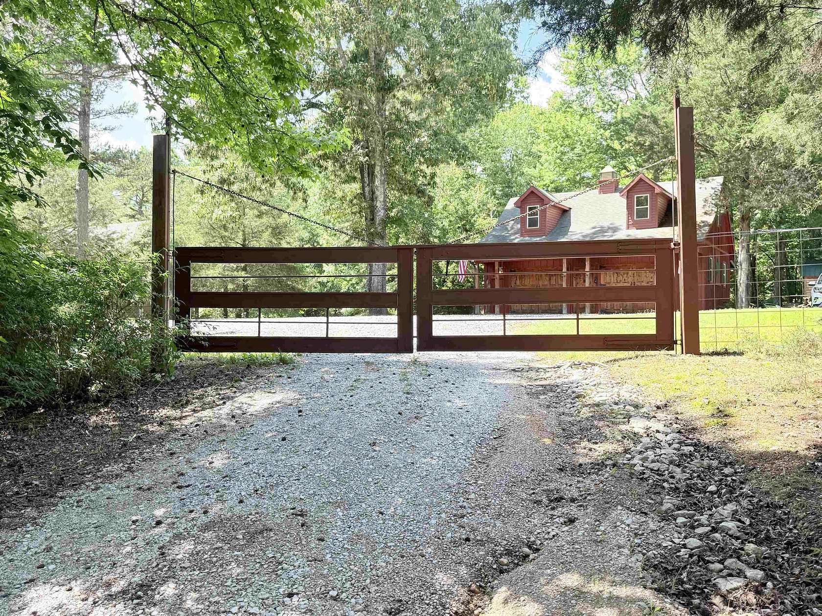 5 Acres of Land with Home for Sale in Florence, Alabama