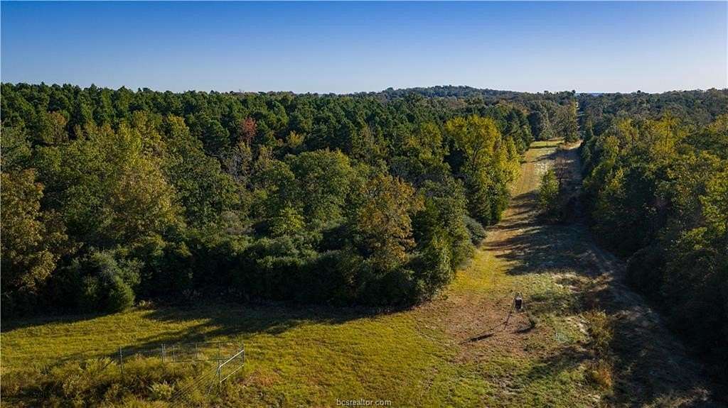 171 Acres of Recreational Land for Sale in Oakwood, Texas