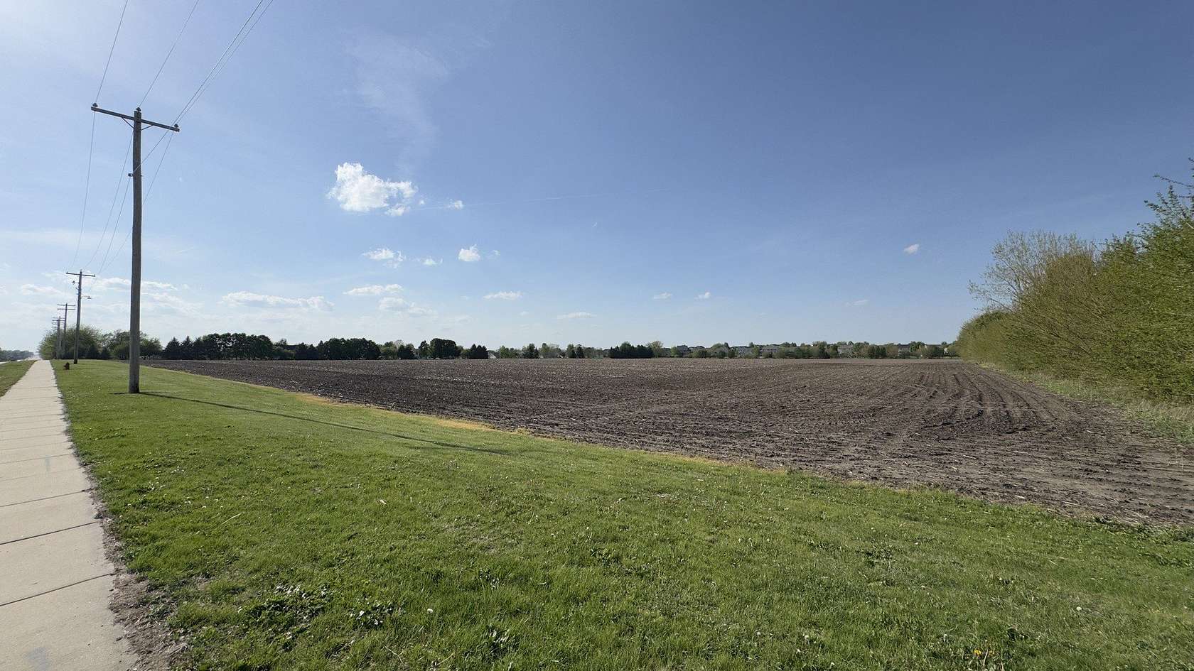 33 Acres of Agricultural & Residential Land for Sale in Normal, Illinois