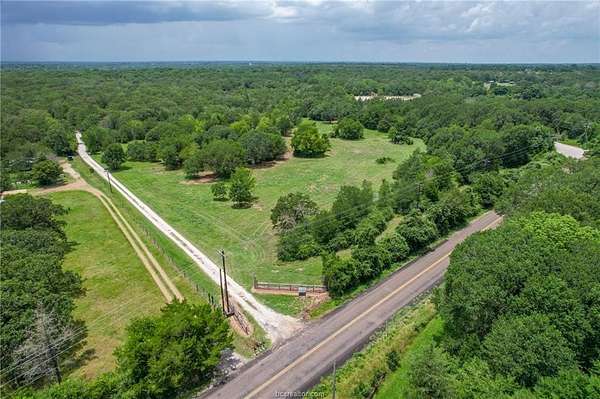 19.3 Acres of Land for Sale in College Station, Texas