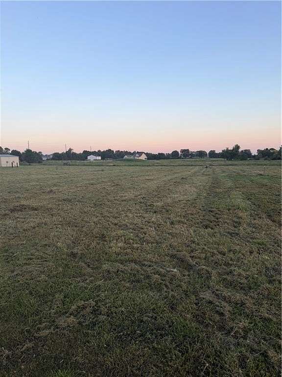 0.96 Acres of Residential Land for Sale in Olathe, Kansas