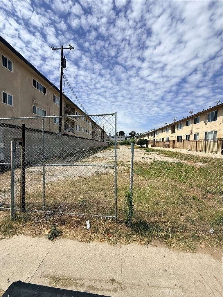 0.43 Acres of Commercial Land for Lease in Inglewood, California