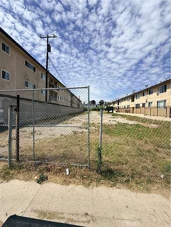 0.43 Acres of Commercial Land for Lease in Inglewood, California