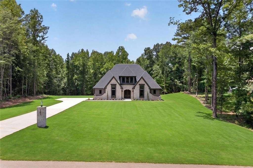 3.22 Acres of Land with Home for Sale in Pendergrass, Georgia