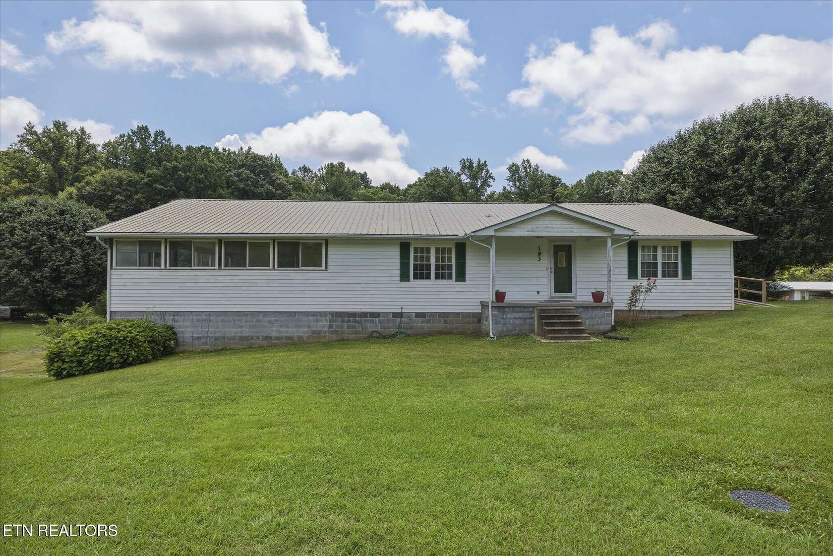 1.75 Acres of Land with Home for Sale in Maynardville, Tennessee