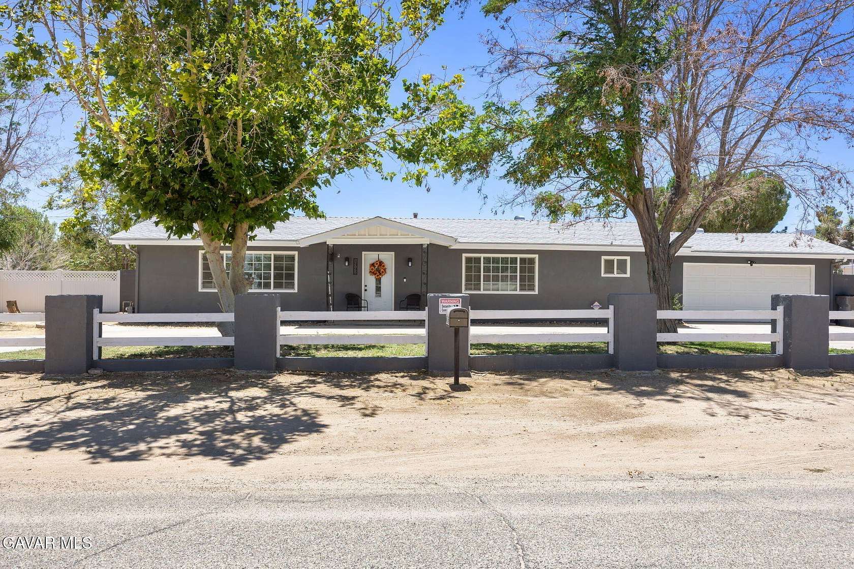 2.57 Acres of Land with Home for Sale in Palmdale, California
