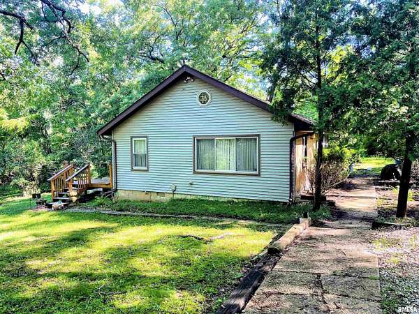 2 Acres of Land with Home for Sale in Peoria, Illinois