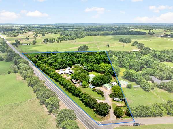 3 Acres of Land with Home for Sale in Mabank, Texas