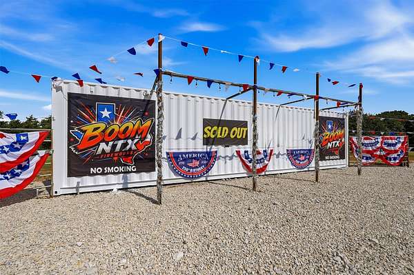 2 Acres of Mixed-Use Land for Sale in Whitesboro, Texas