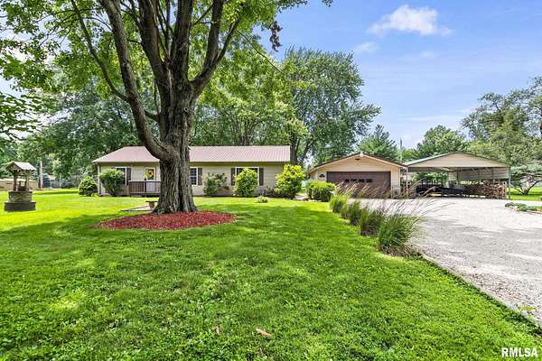 1.59 Acres of Land with Home for Sale in Springfield, Illinois