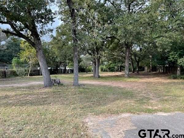 0.67 Acres of Commercial Land for Sale in Athens, Texas