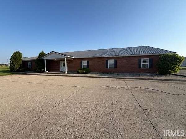 9 Acres of Mixed-Use Land for Lease in Mount Summit, Indiana