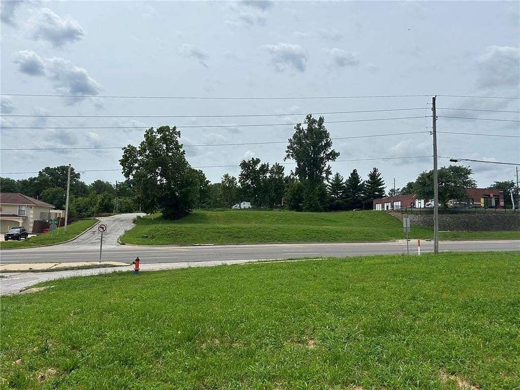 0.85 Acres of Mixed-Use Land for Sale in Kansas City, Missouri