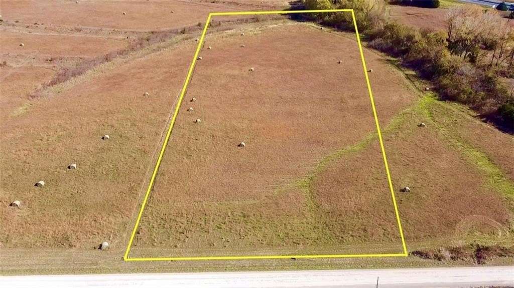 5.85 Acres of Land for Sale in Tonganoxie, Kansas