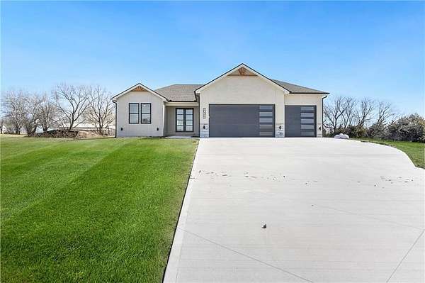 2.54 Acres of Land with Home for Sale in Basehor, Kansas