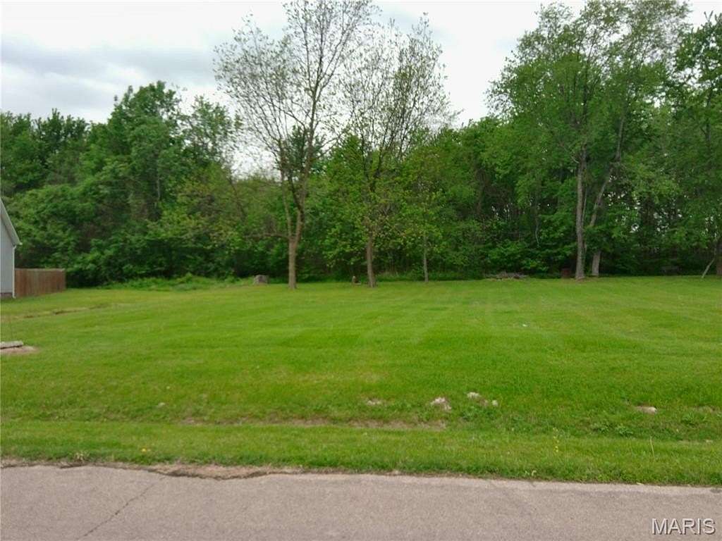 0.26 Acres of Residential Land for Sale in Dexter, Missouri