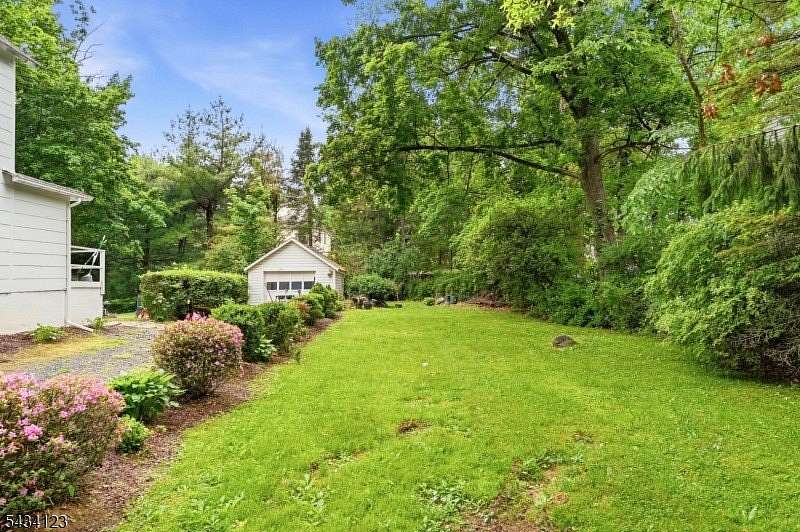 0.14 Acres of Residential Land for Sale in Bernardsville, New Jersey