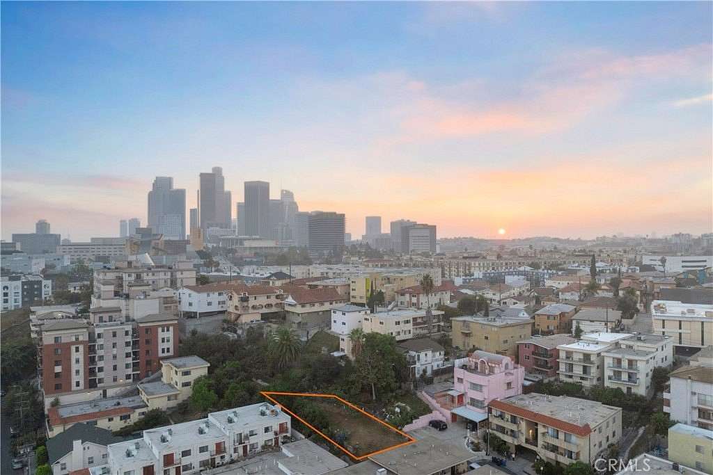 0.09 Acres of Residential Land for Sale in Los Angeles, California