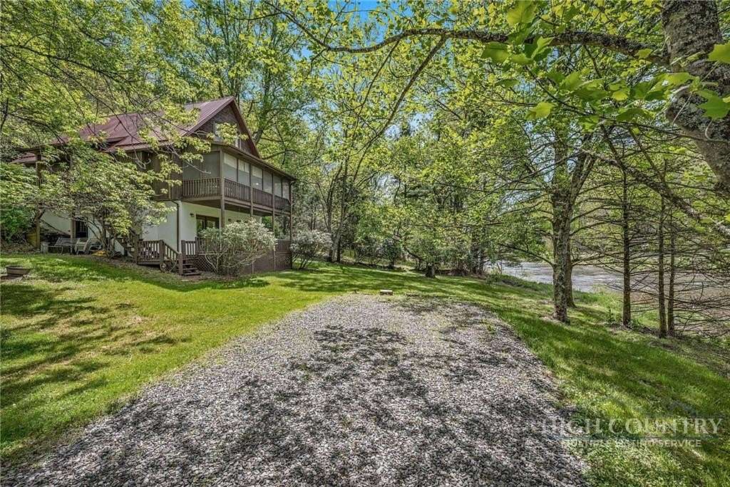 3.12 Acres of Land with Home for Sale in Jefferson, North Carolina