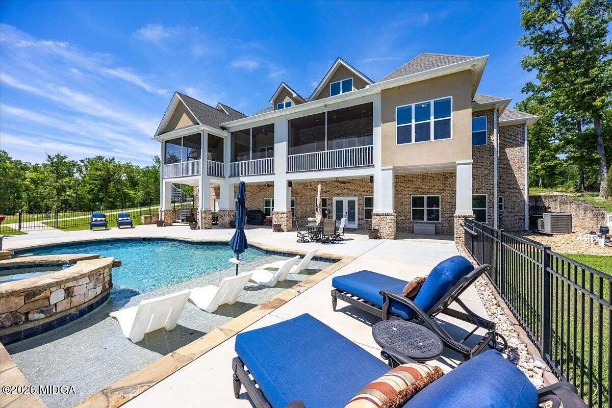 3 Acres of Land with Home for Sale in Macon, Georgia