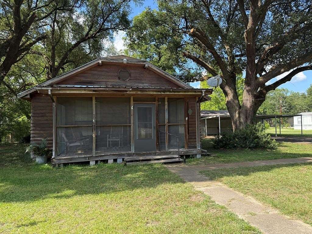3.26 Acres of Land with Home for Sale in Lufkin, Texas