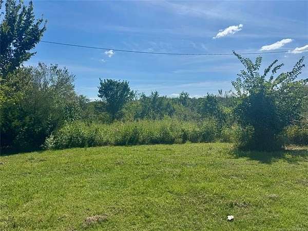 2.1 Acres of Commercial Land for Sale in Kingston, Oklahoma