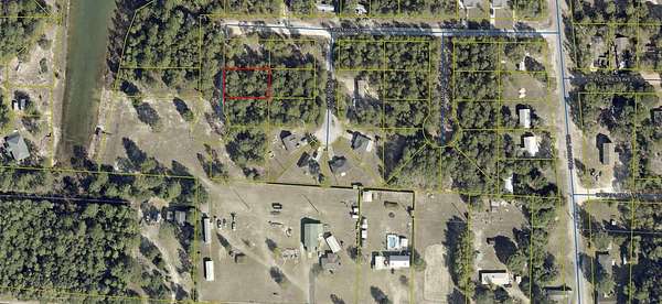 0.23 Acres of Residential Land for Sale in DeFuniak Springs, Florida