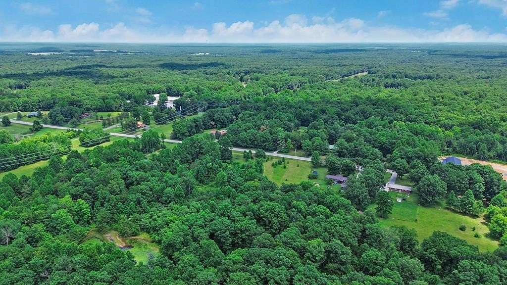 18 Acres of Land for Sale in Monterey, Tennessee
