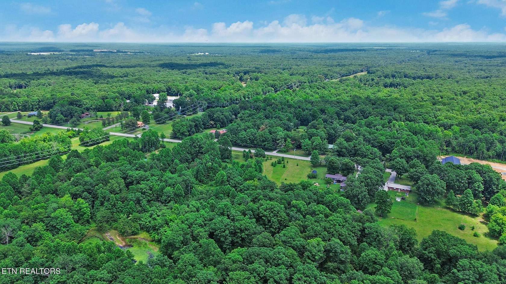 18 Acres of Land for Sale in Monterey, Tennessee