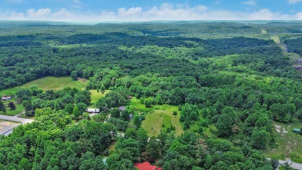 18 Acres of Land for Sale in Monterey, Tennessee