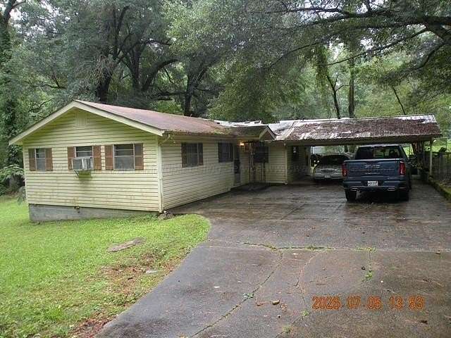2.7 Acres of Land with Home for Sale in Jasper, Alabama