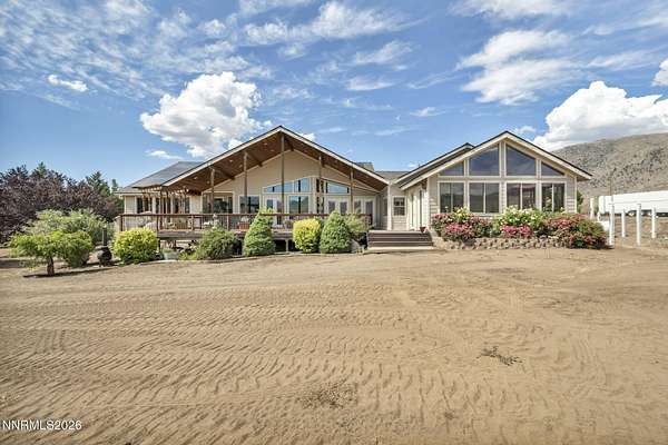 5.18 Acres of Land with Home for Sale in Coleville, California