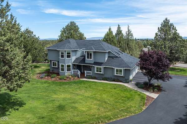2.67 Acres of Land with Home for Sale in Bend, Oregon